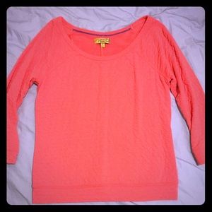 Peachy- coral - pink shirt 👚